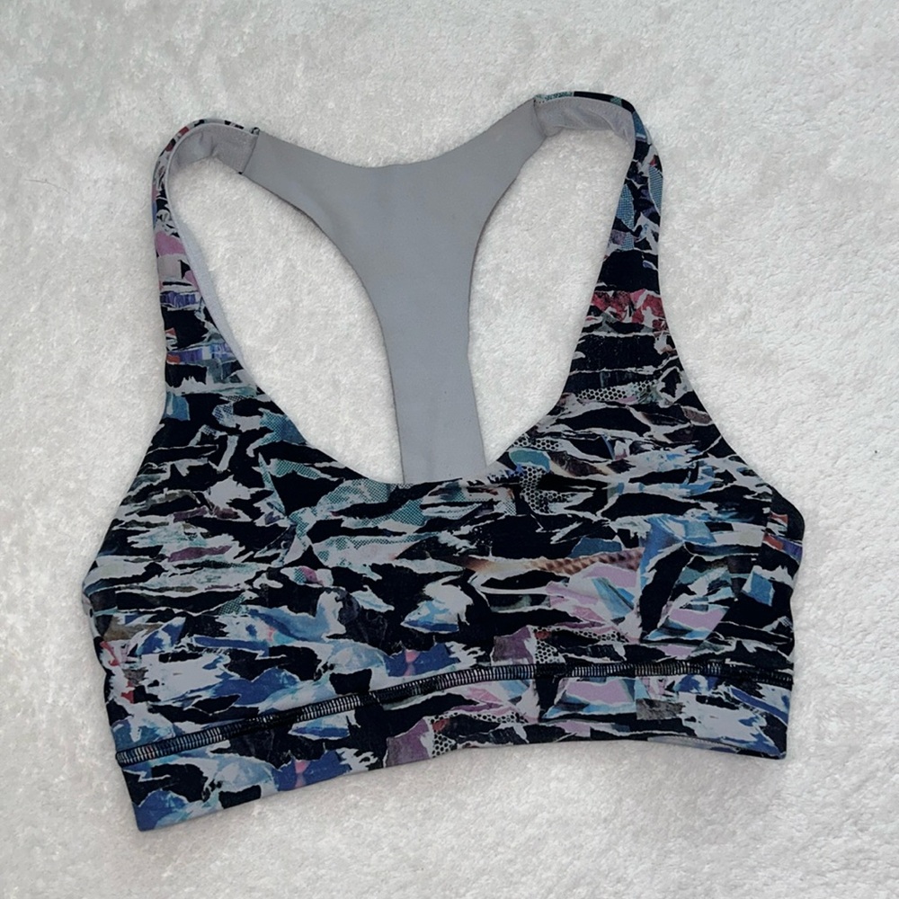 Lululemon sports bra!